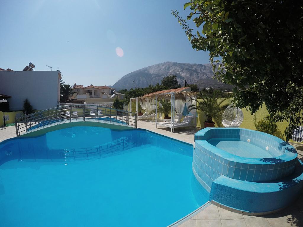 Hotel Mando Μαραθόκαμπος Εξωτερικό φωτογραφία