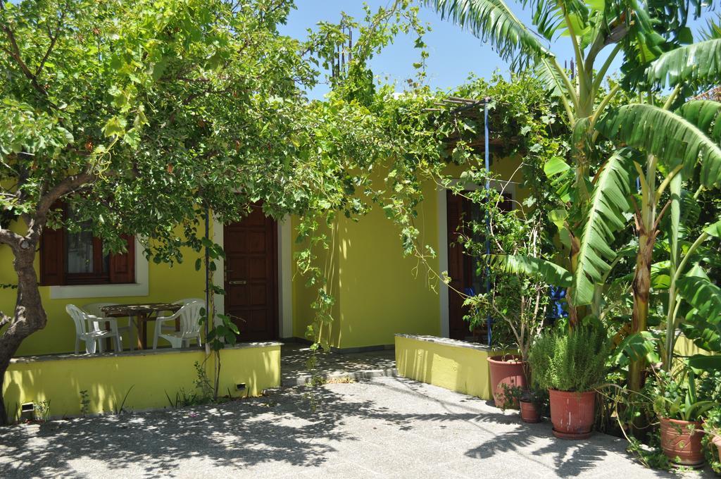 Hotel Mando Μαραθόκαμπος Εξωτερικό φωτογραφία
